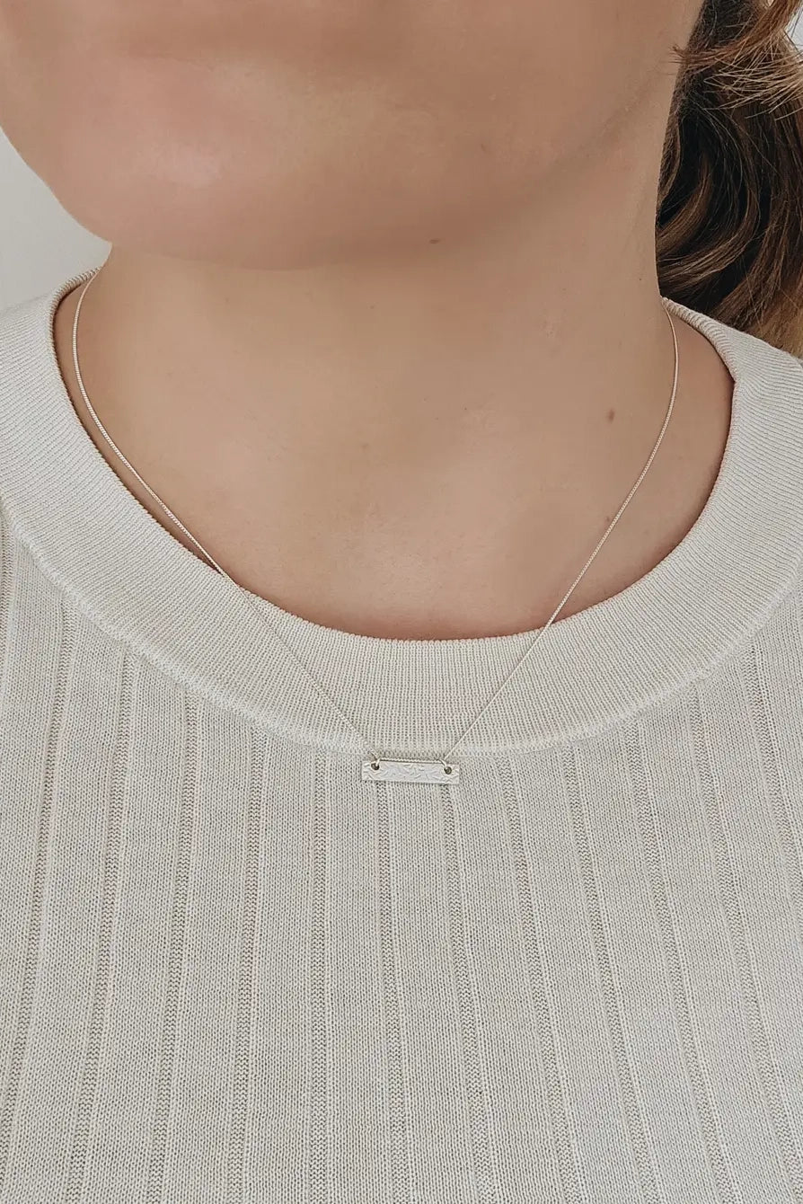 Textured Bar Necklace Silver