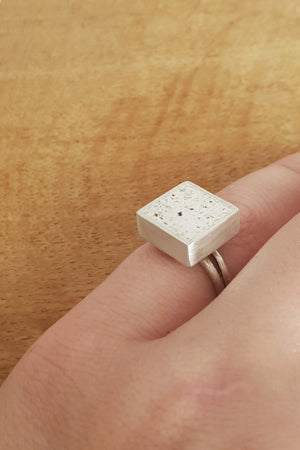 Square Jesmonite Ring Fawn and Rose 