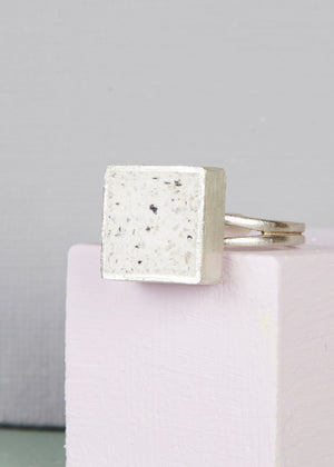 Square Jesmonite Ring Fawn and Rose 