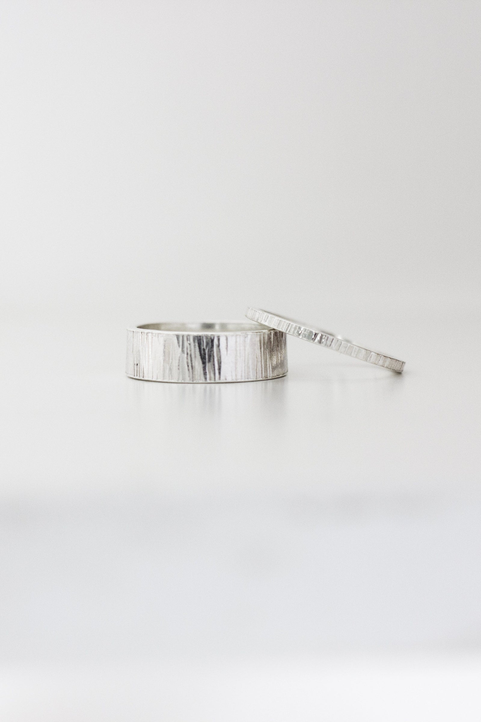 Sterling Silver Textured Band Ring Ring Fawn and Rose 